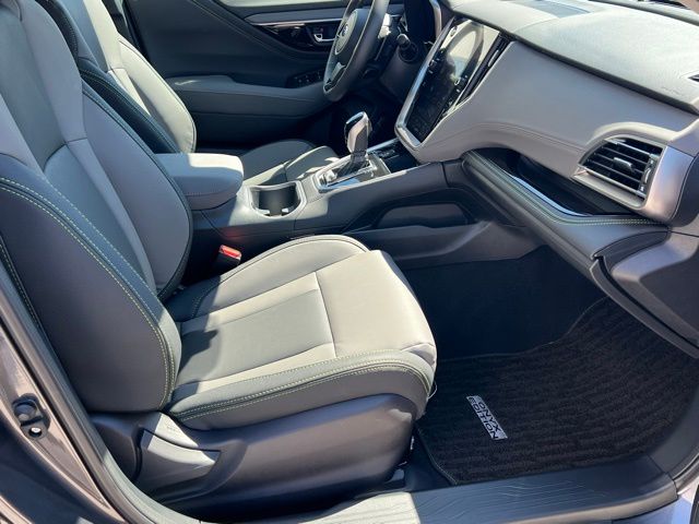 2025 Subaru Outback Onyx Edition photo 24