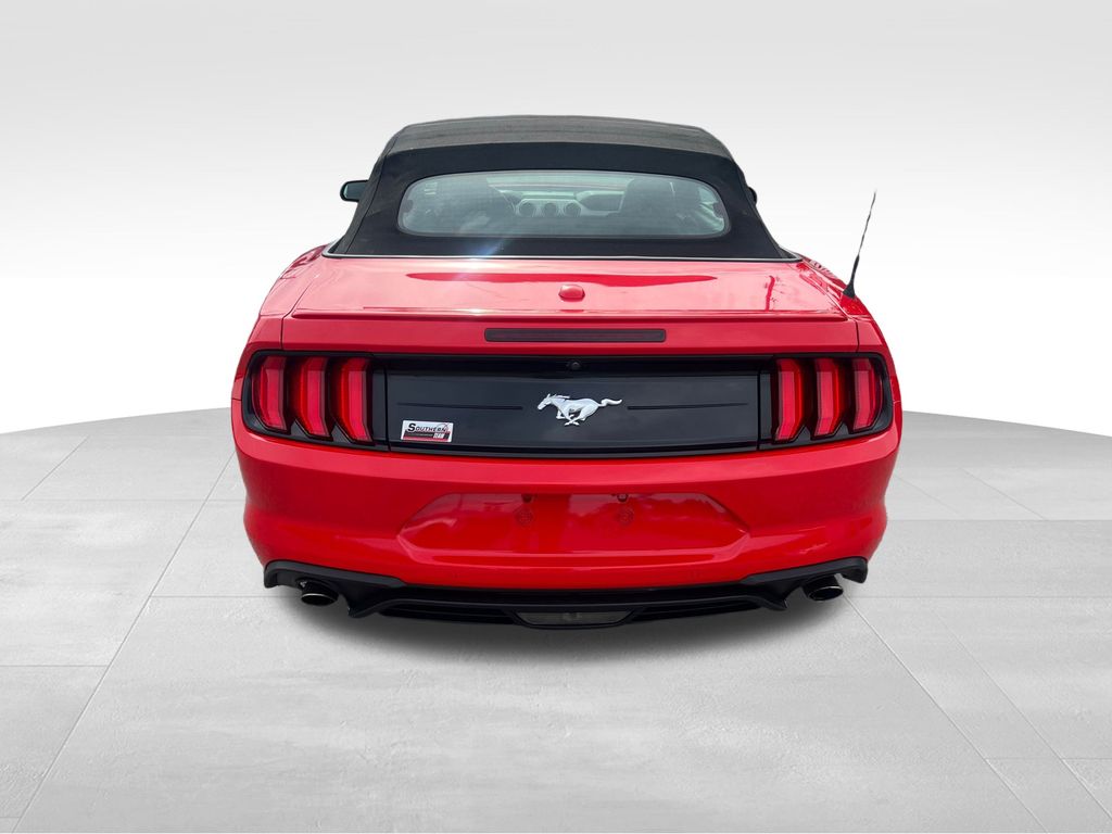 2022 Ford Mustang EcoBoost Premium photo 4