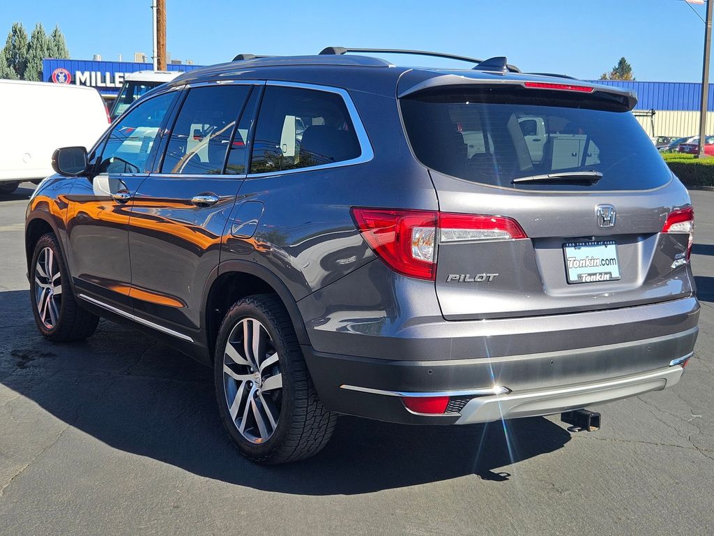 2021 Honda Pilot Elite photo 3
