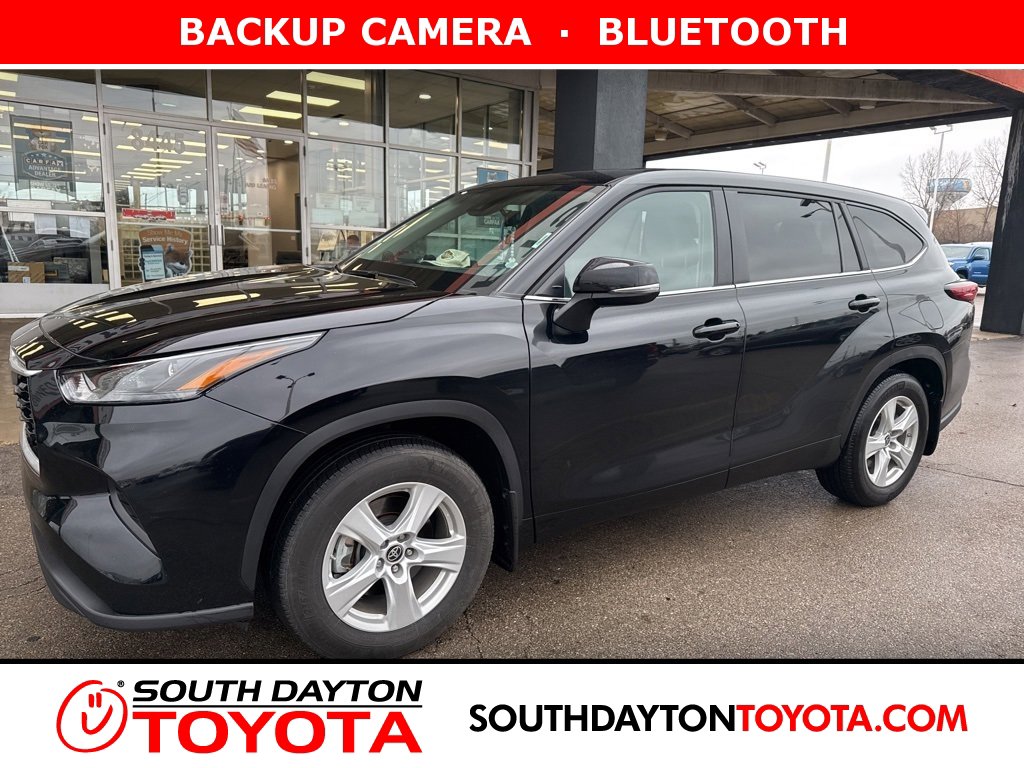 2023 Toyota Highlander L's photo