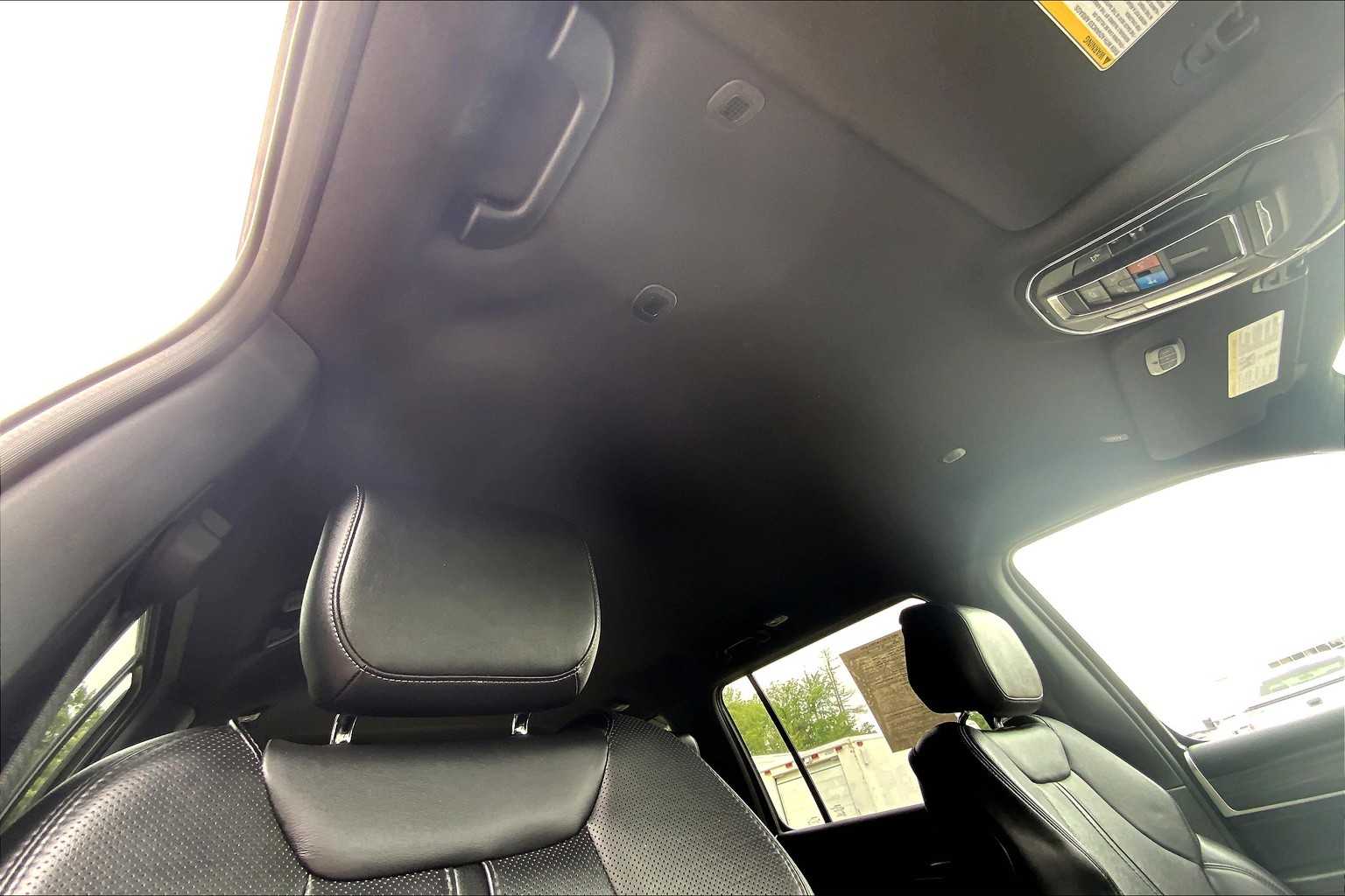 2024 Jeep Wagoneer L Series II photo 13