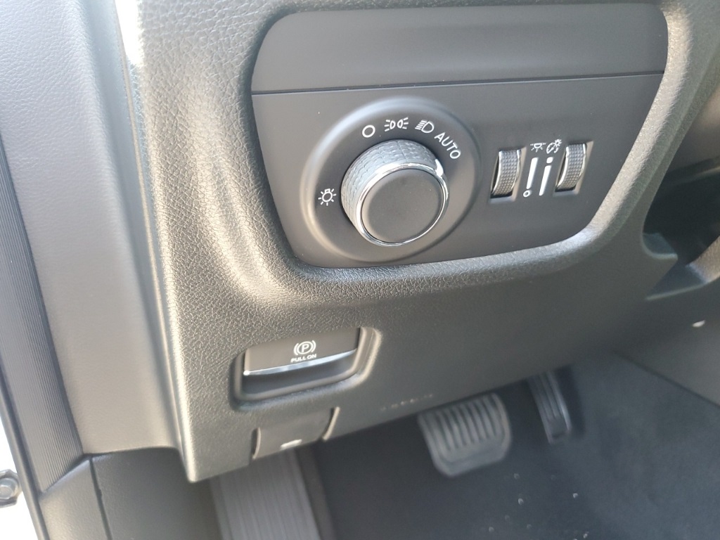 2025 Jeep Grand Cherokee Altitude X photo 18