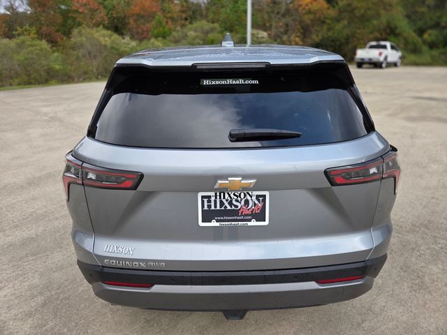 2025 Chevrolet Equinox LT photo 4