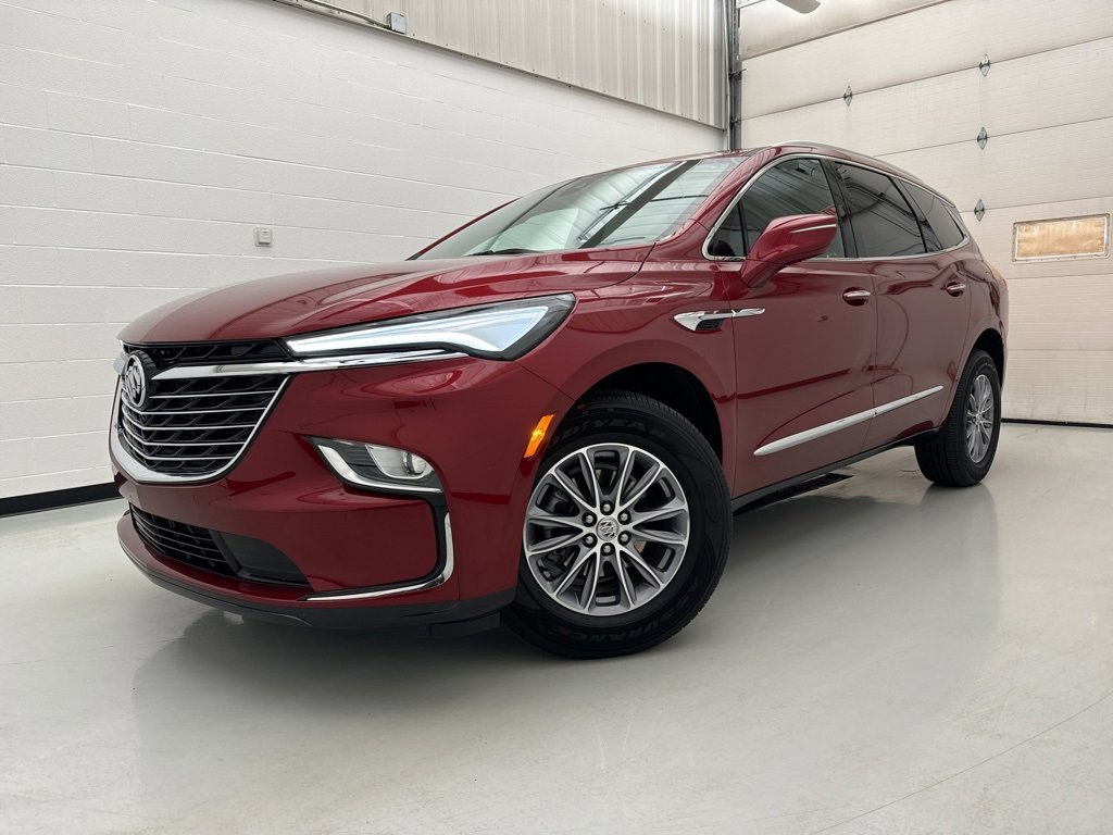 PreOwned 2024 Buick Enclave Essence SUV in Defiance P24246