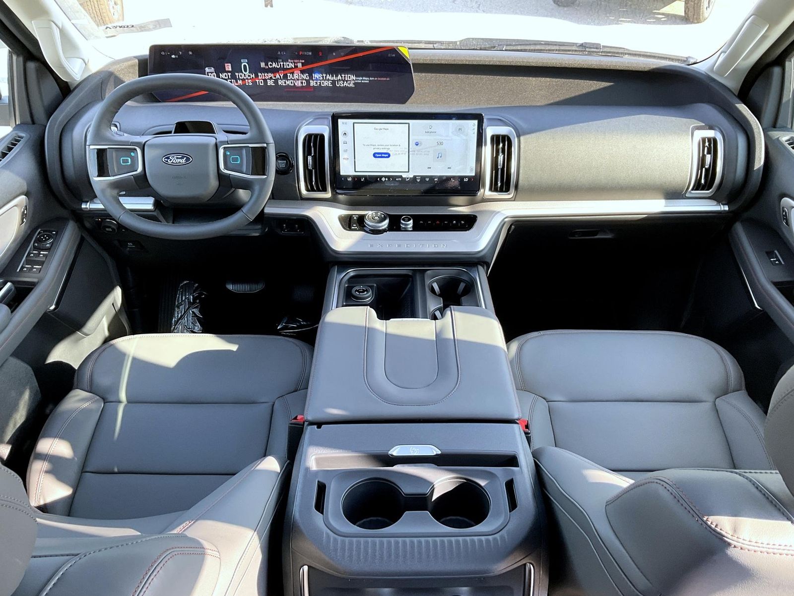 2025 Ford Expedition photo 13