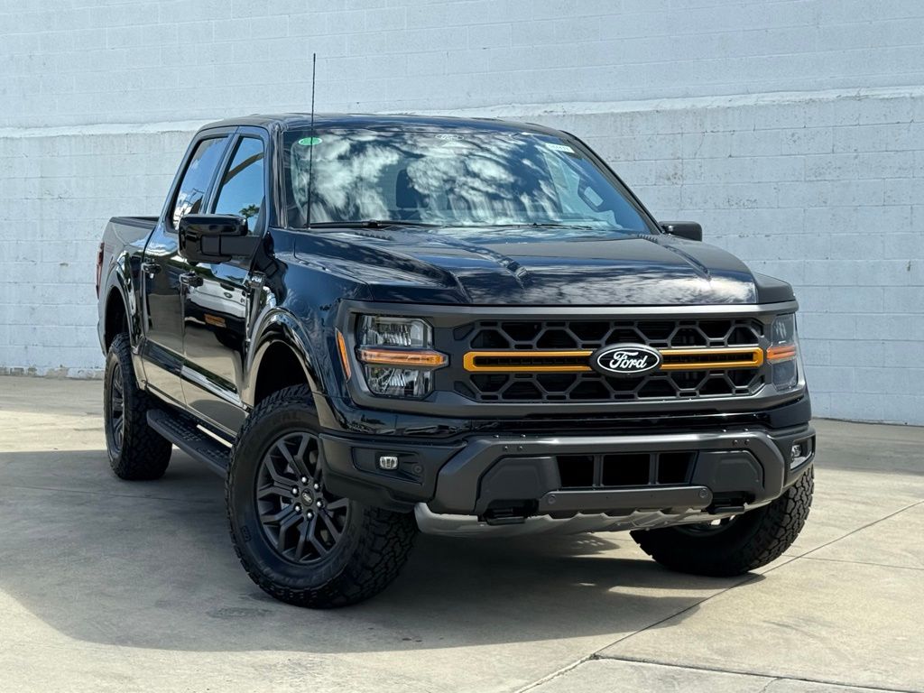 2025 Ford F-150 Tremor photo 2