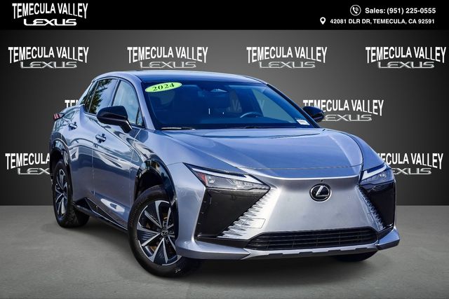 2024 Lexus RZ Premium's photo