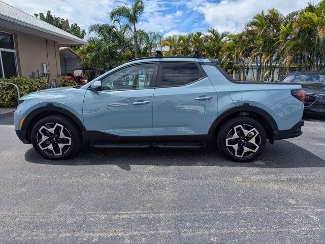 2024 Hyundai Santa Cruz Limited photo 2