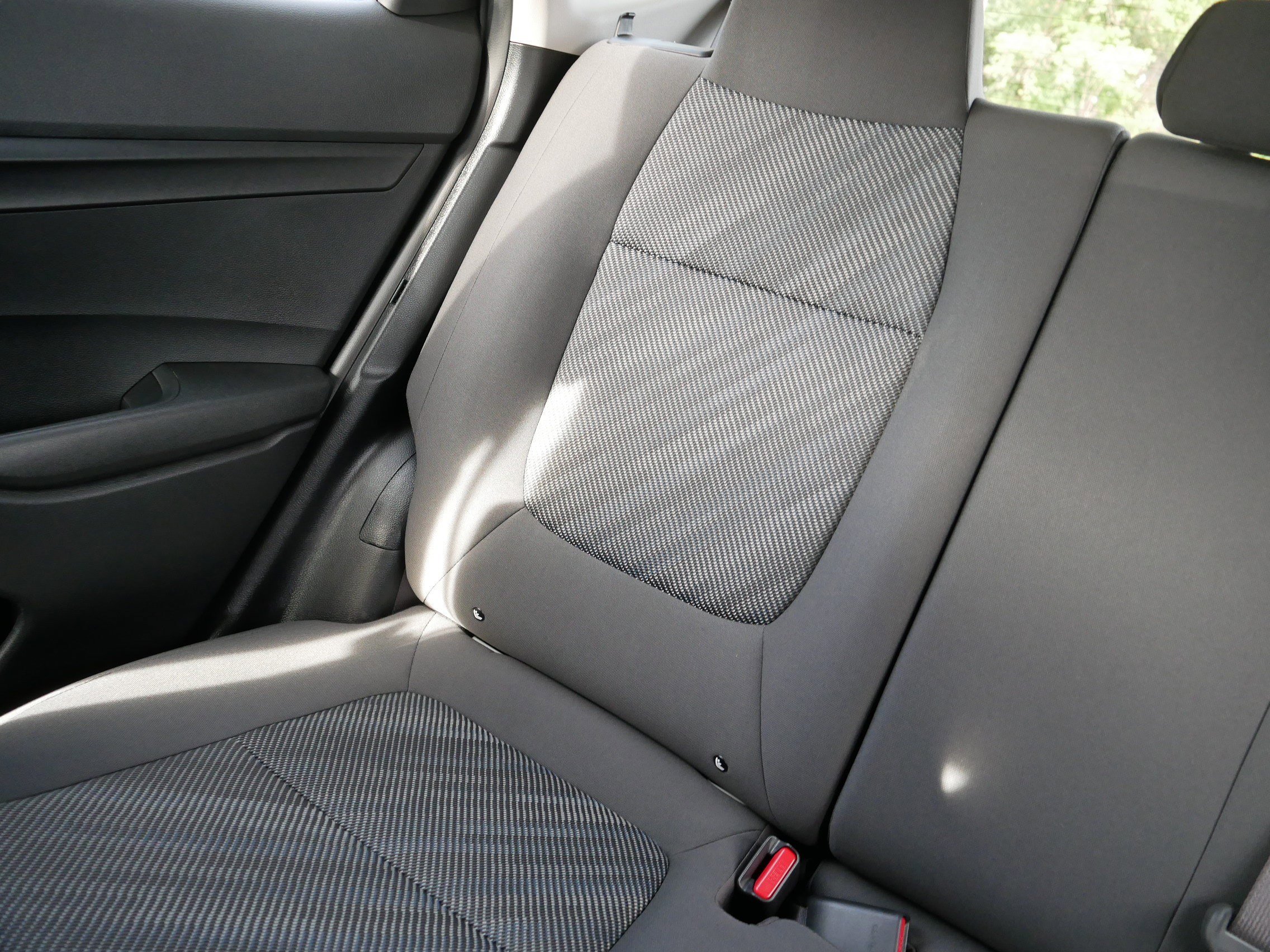 2023 Kia Seltos LX photo 9