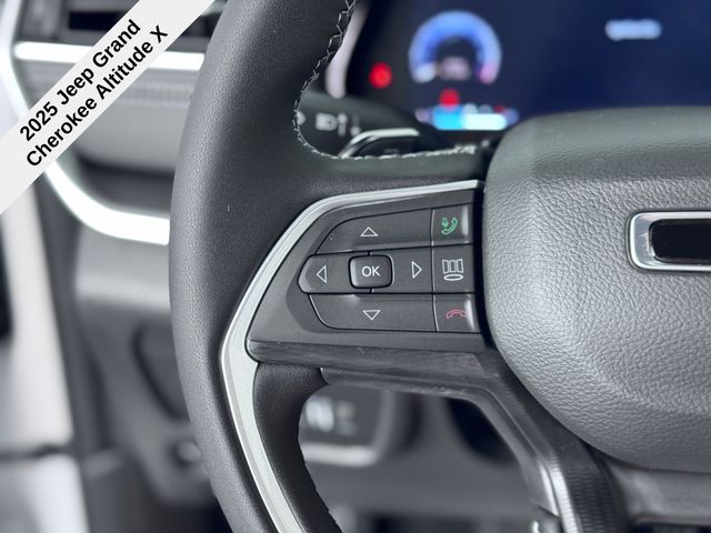 2025 Jeep Grand Cherokee Altitude X photo 33