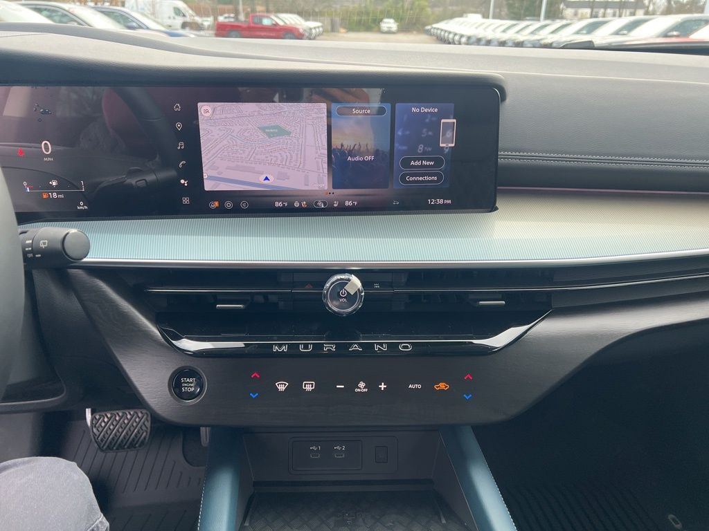 2025 Nissan Murano Platinum photo 9