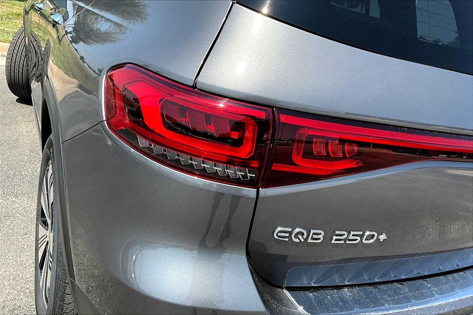 2023 Mercedes Benz EQB photo 27