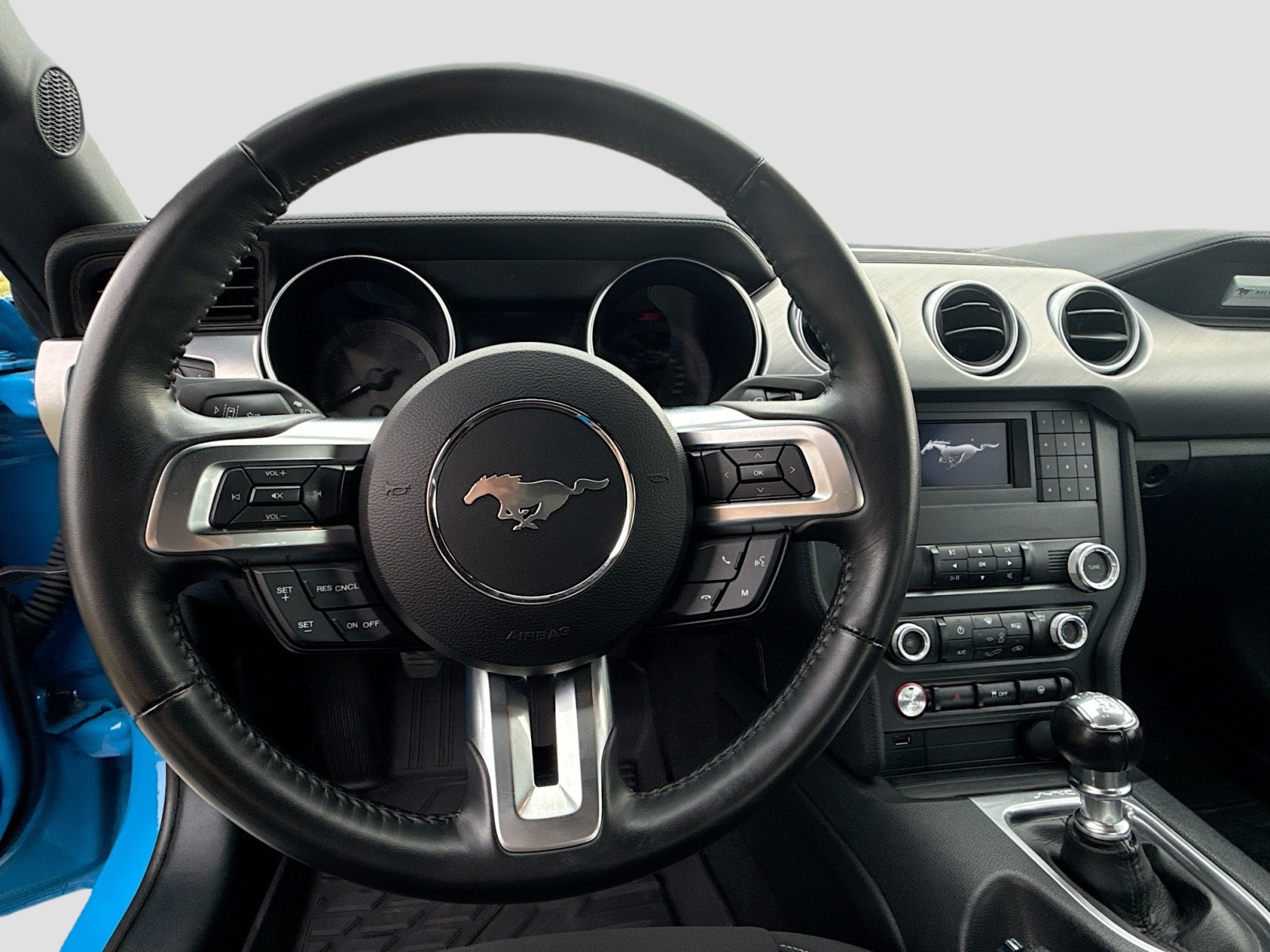 2023 Ford Mustang GT photo 11