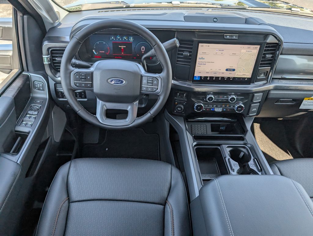 2026 Ford F-250 Lariat photo 6