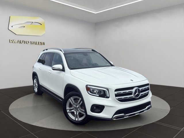 2021 Mercedes-Benz GLB Base's photo