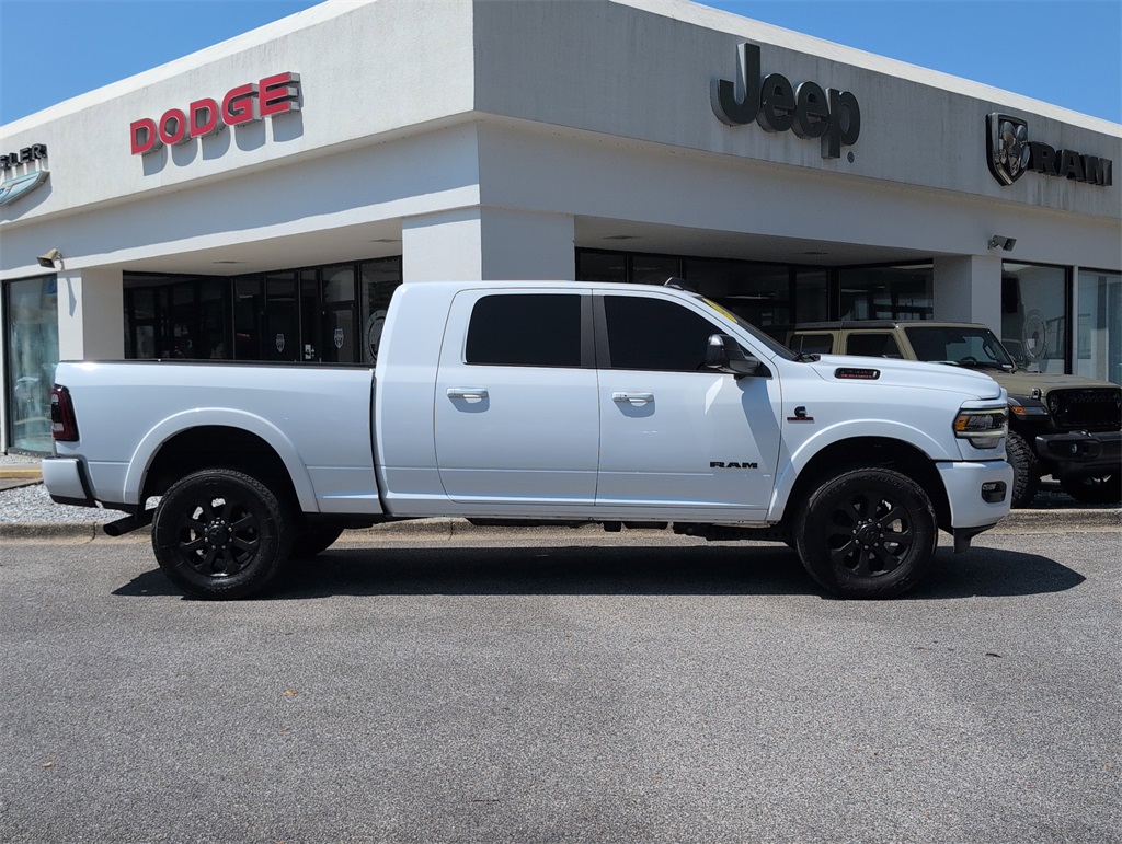 2021 Ram 2500 Laramie photo 3