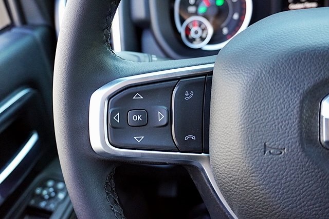 New 2026 Granite Crystal Metallic Clear-Coat Exterior Paint RAM Big Horn image 42