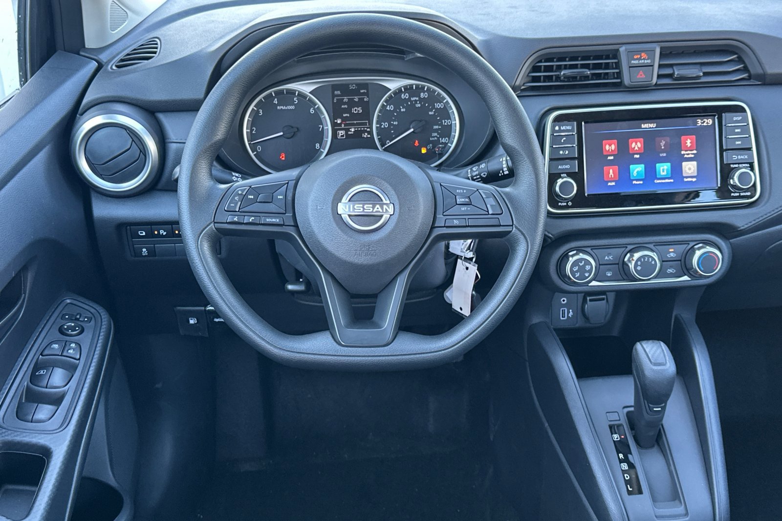 2025 Nissan Versa S photo 9