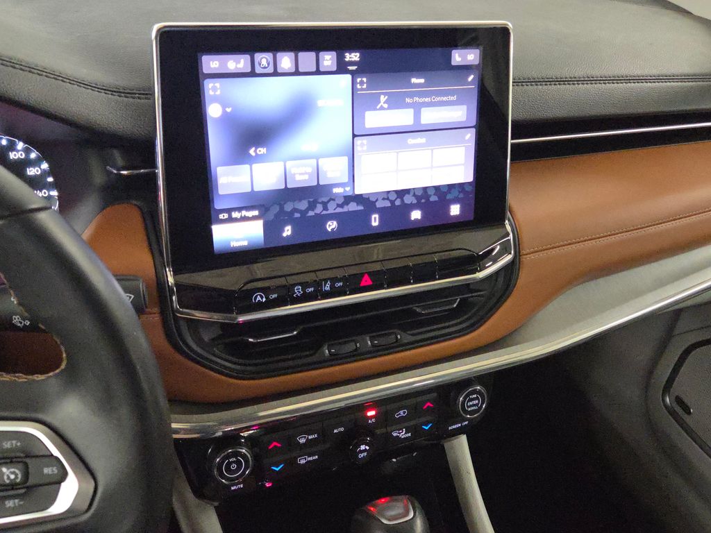 2022 Jeep Compass Limited photo 20