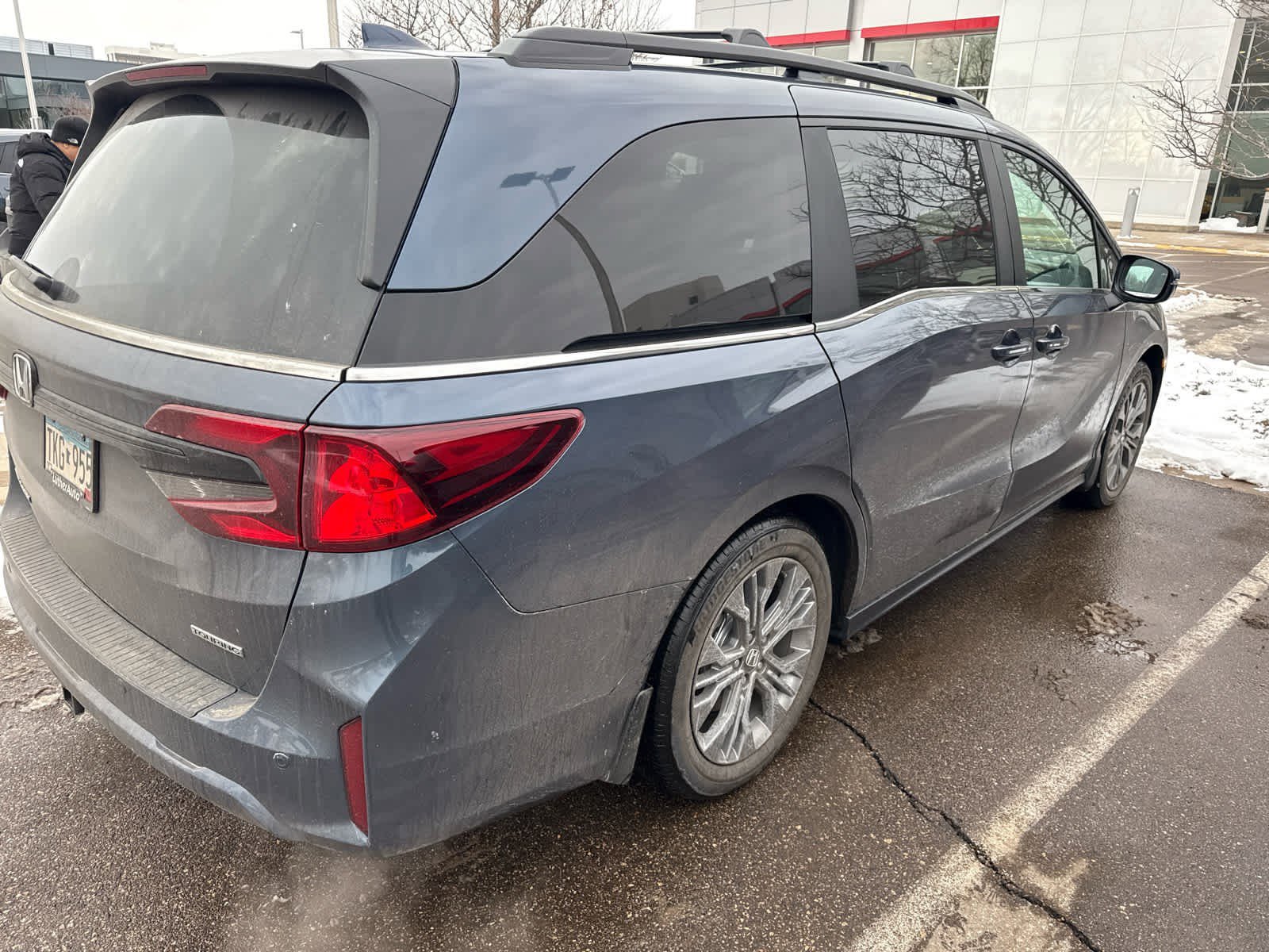 Used 2026 Honda Odyssey Touring with VIN 5FNRL6H82TB020820 for sale in Golden Valley, Minnesota