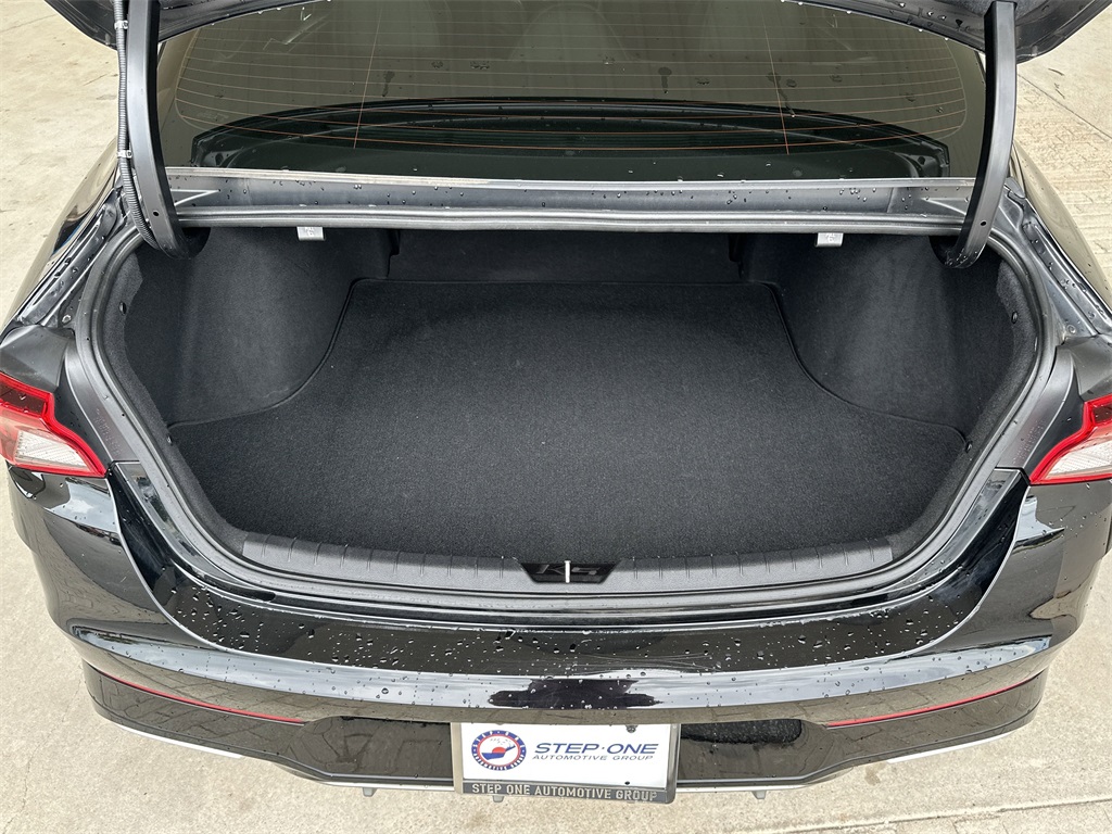 2022 Kia K5 GT-Line photo 28