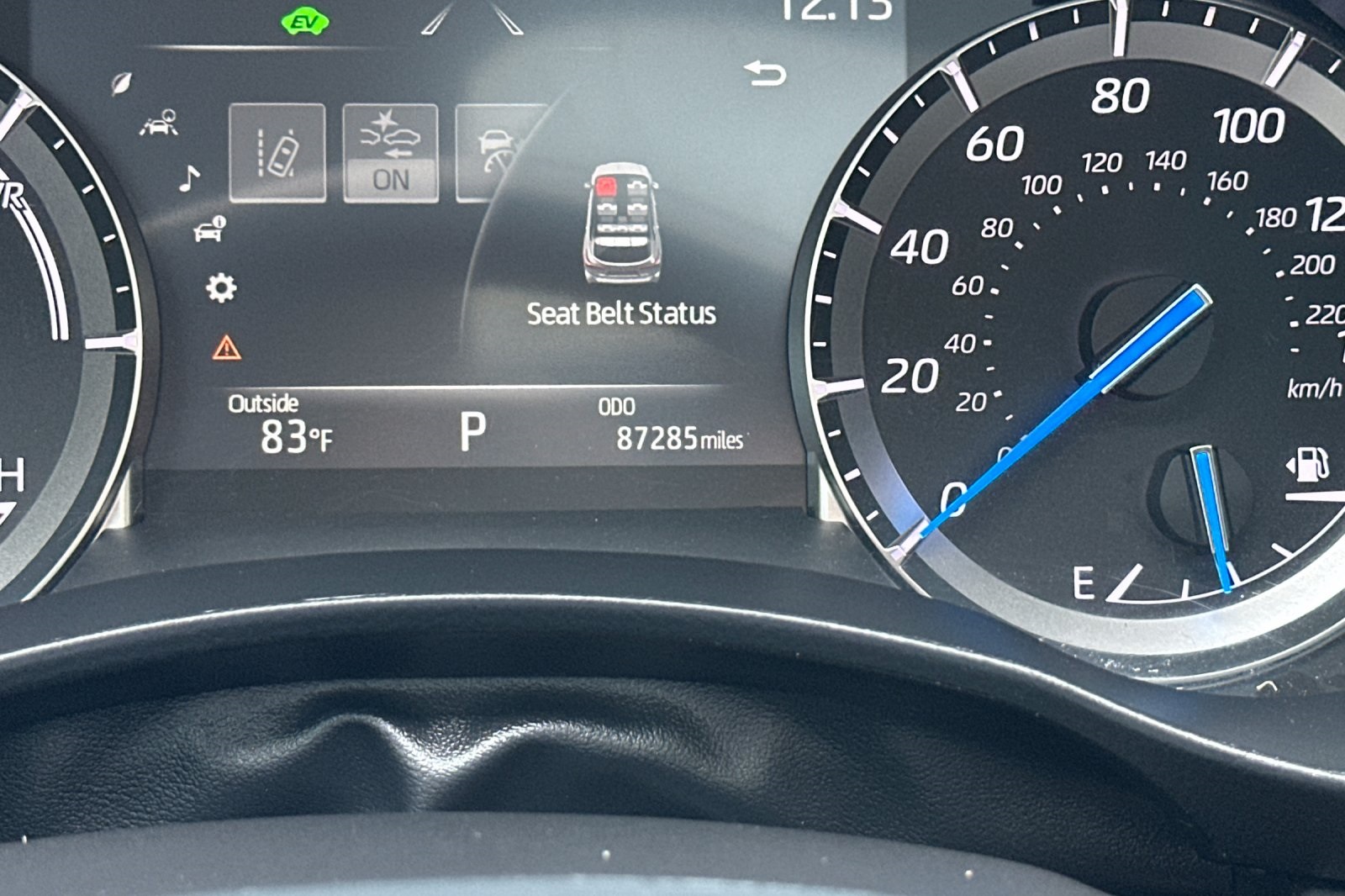 2022 Toyota Highlander Hybrid Limited photo 25