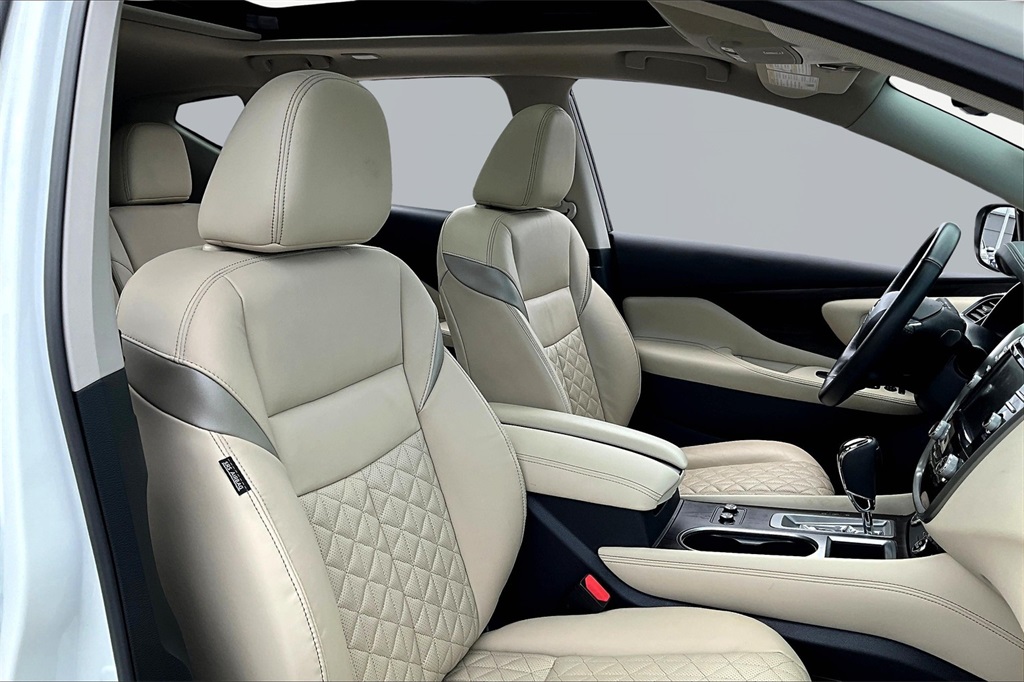 Image of Pre-Owned 2024 Nissan Murano Platinum FWD 4D Sport Utility