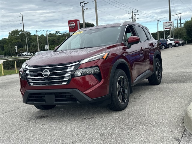 2025 Nissan Rogue SV photo 2