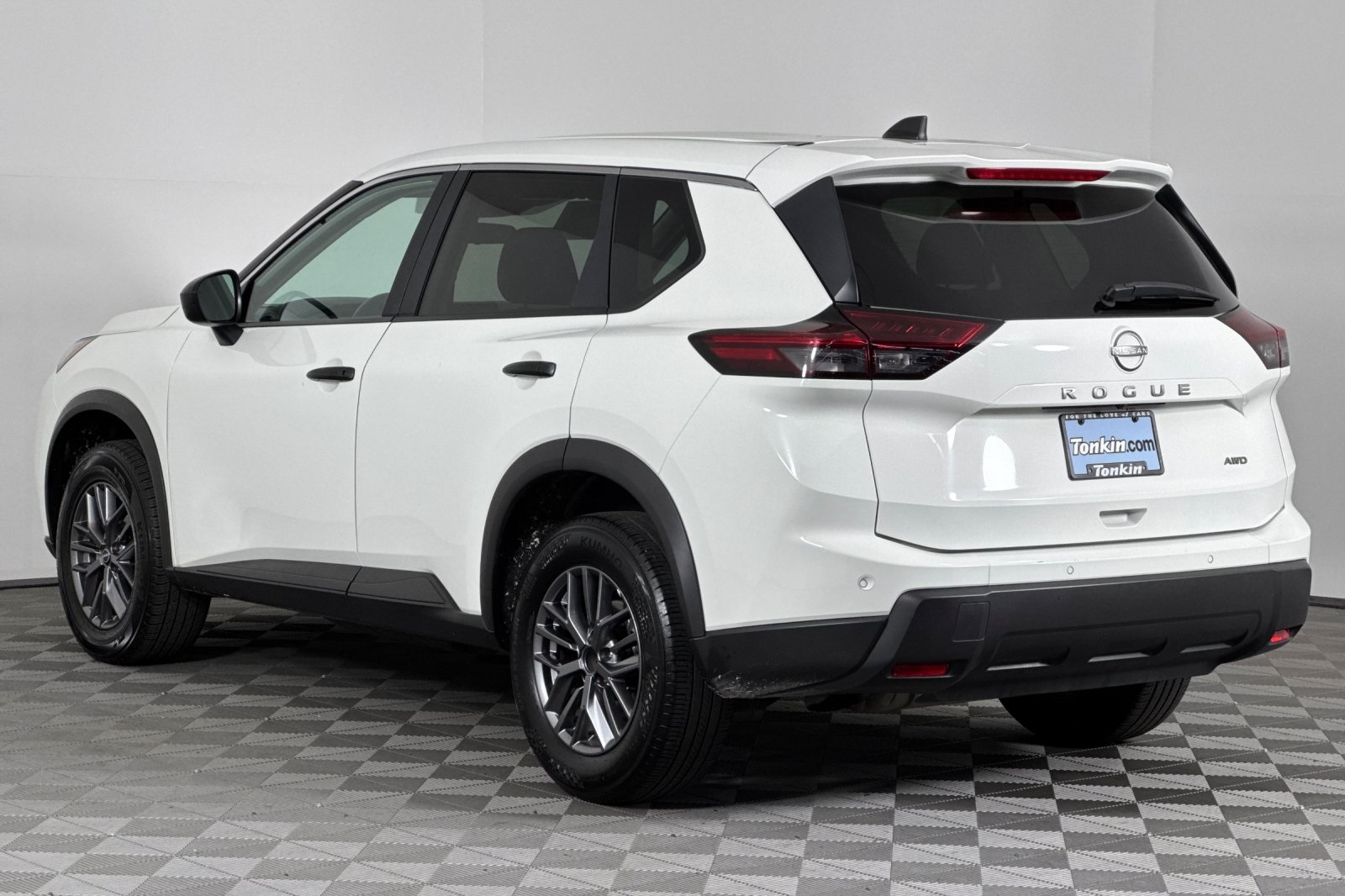 2024 Nissan Rogue S photo 5