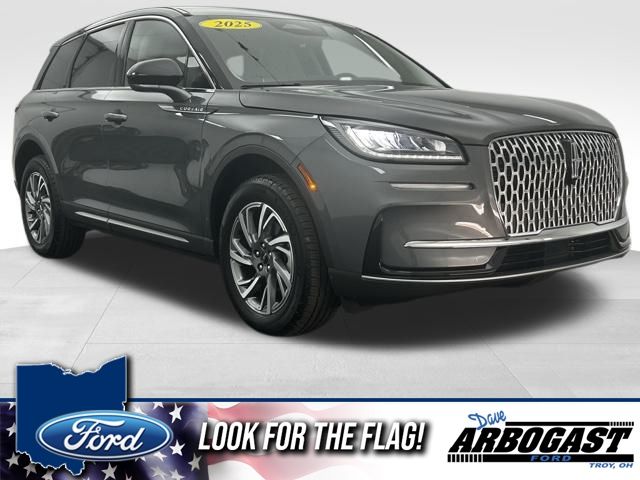2025 Lincoln Corsair Premiere's photo