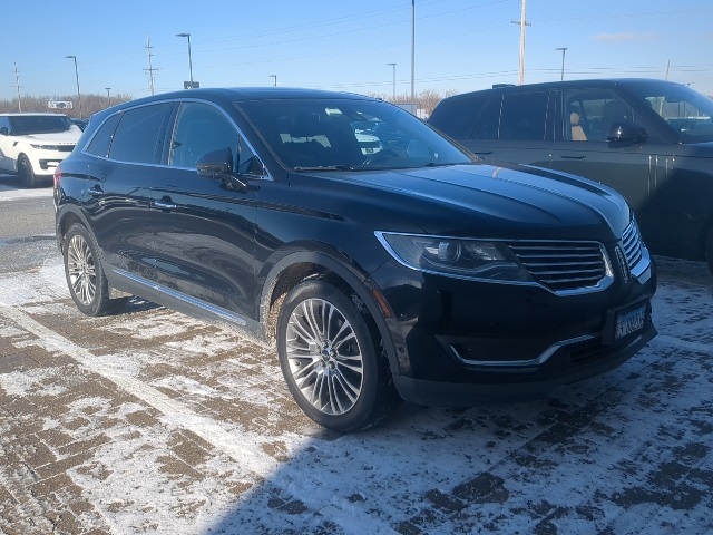 2016 Lincoln MKX Reserve's photo