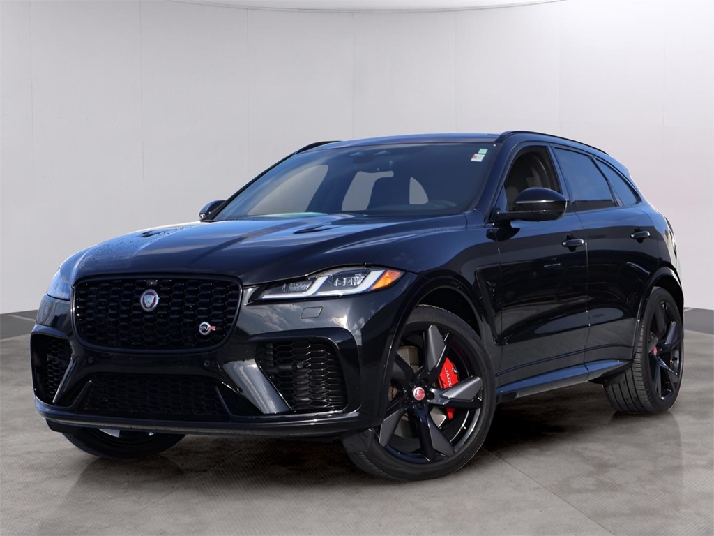 2022 Jaguar F-Pace SVR's photo