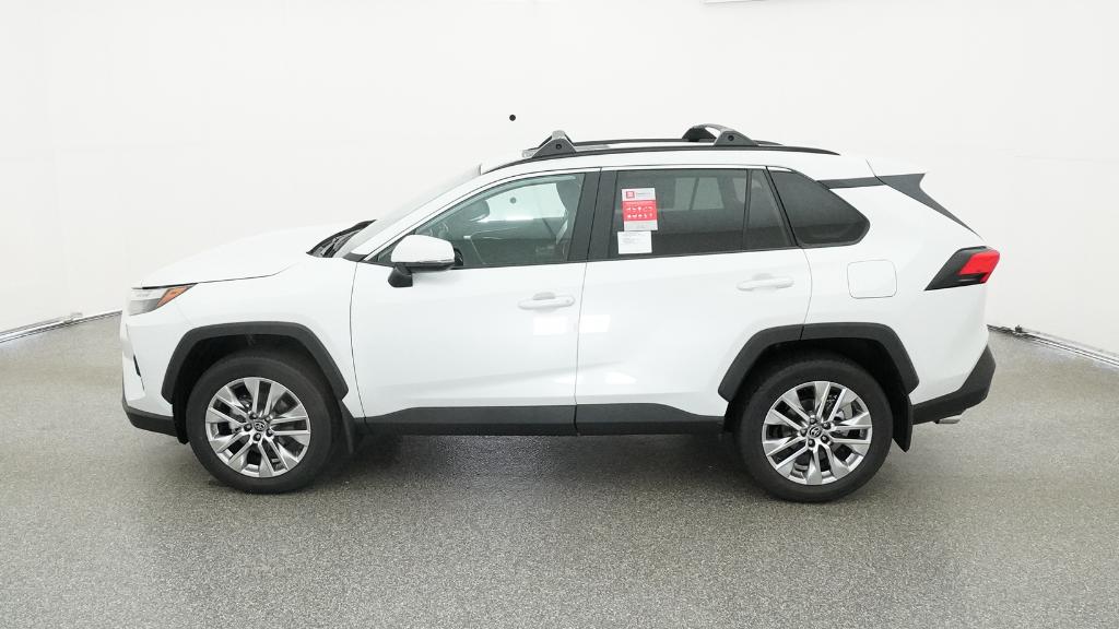 2025 Toyota RAV4 XLE Premium photo 9