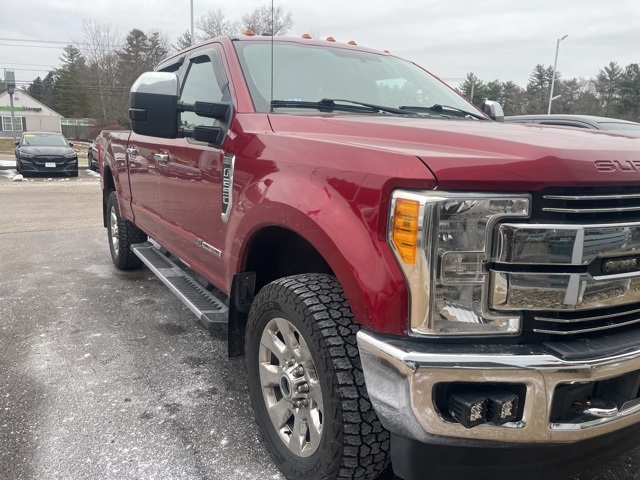 2017 Ford F-250 Super Duty Lariat's photo