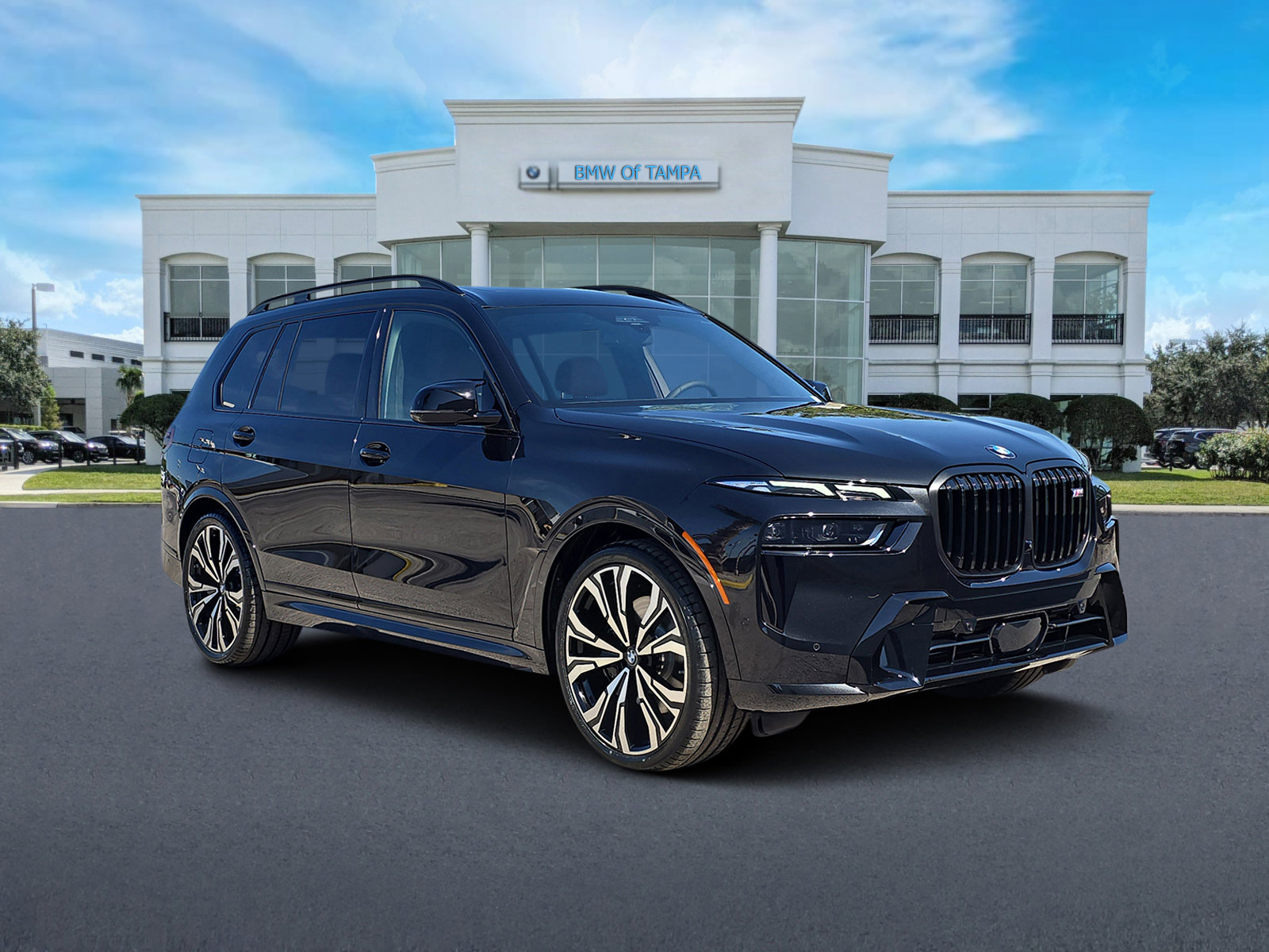 2026 BMW X7 M60i's photo