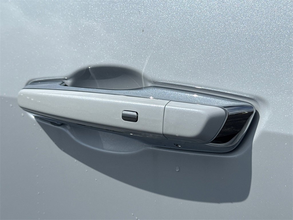 2026 Buick Enclave Avenir photo 12