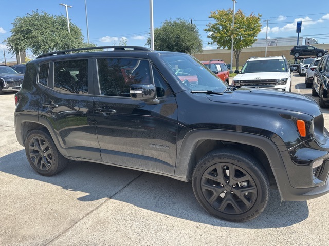 2022 Jeep Renegade Altitude photo 5