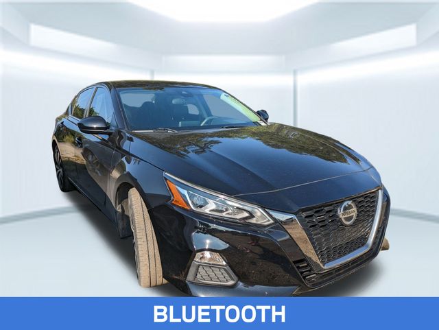 2021 Nissan Altima 2.5 SR photo 3
