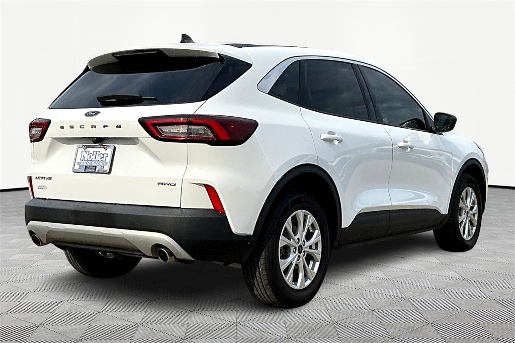 Used 2023 Ford Escape Active with VIN 1FMCU9GN3PUA08180 for sale in Kansas City