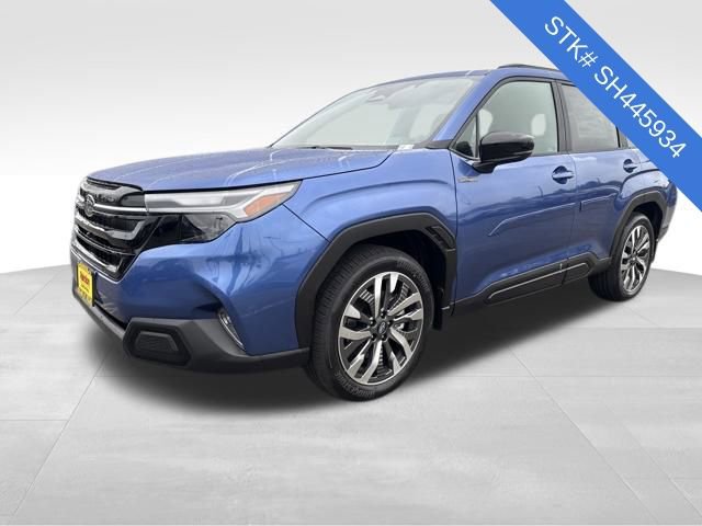 2025 Subaru Forester Touring photo 3