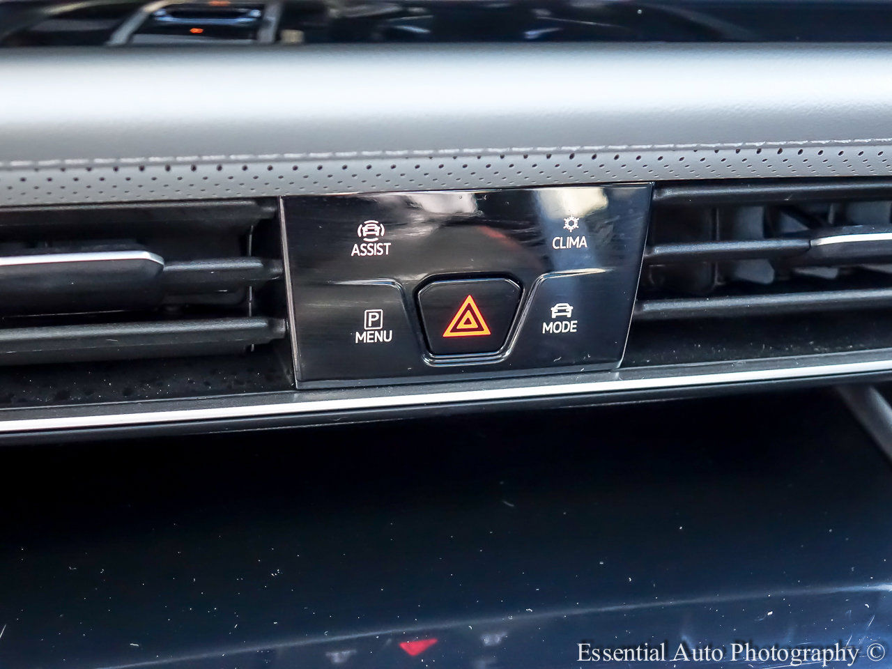 2025 VOLKSWAGEN ATLAS - Image 16