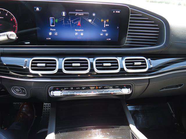 2025 Mercedes Benz GLS 450 4MATIC photo 11