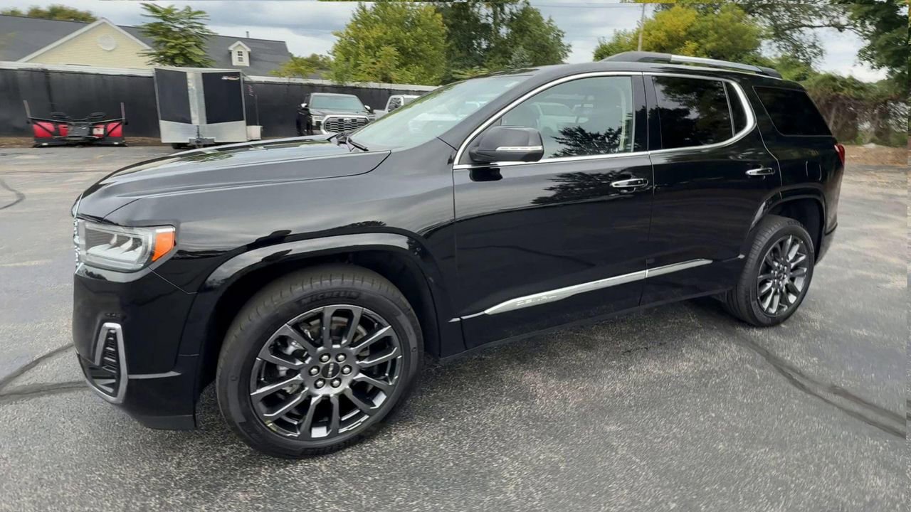 2023 Gmc Acadia Denali photo 4