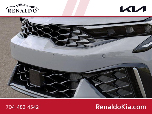 2025 Kia K5 GT-Line photo 9