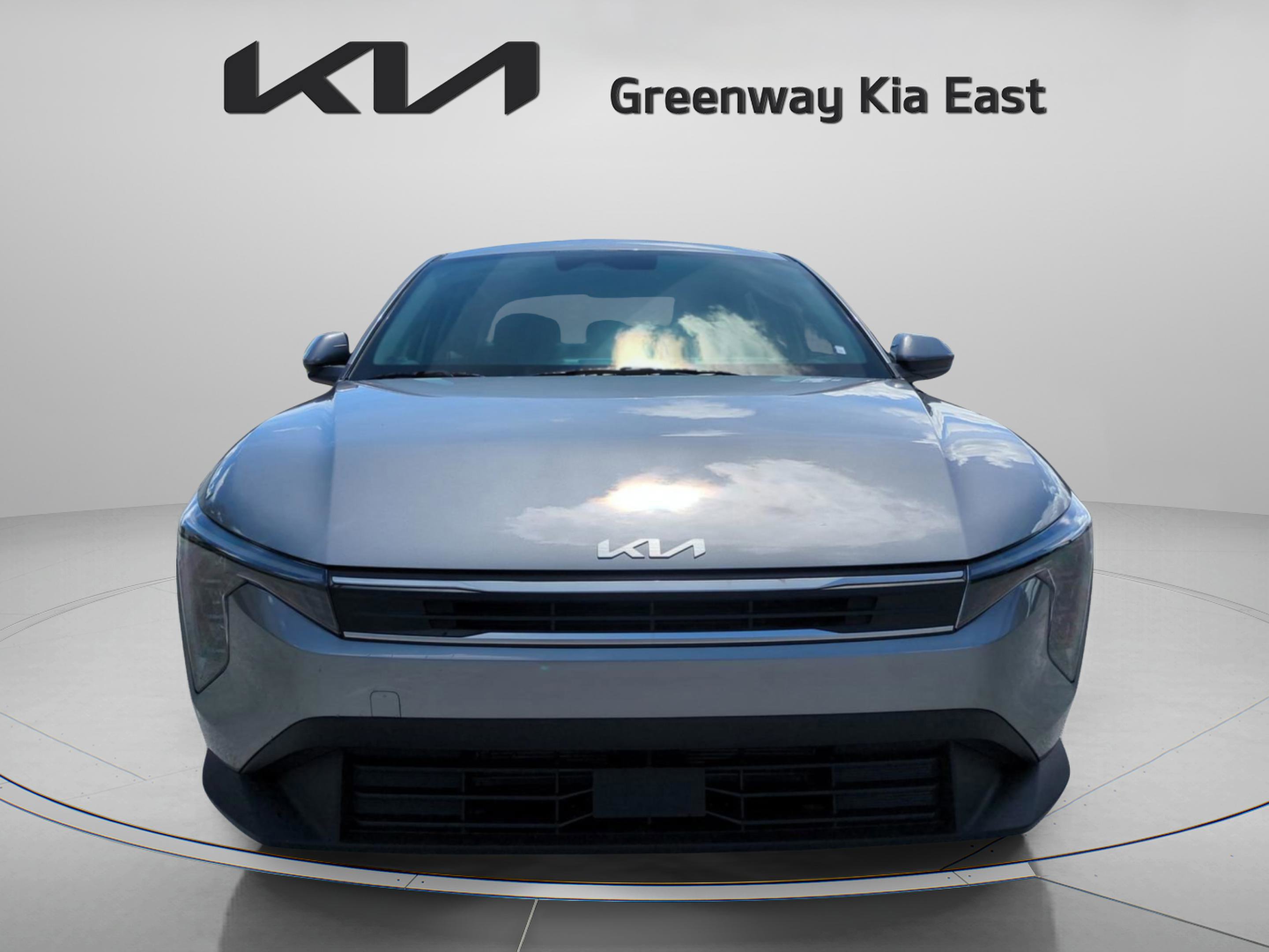 2025 Kia K4 LXS photo 3