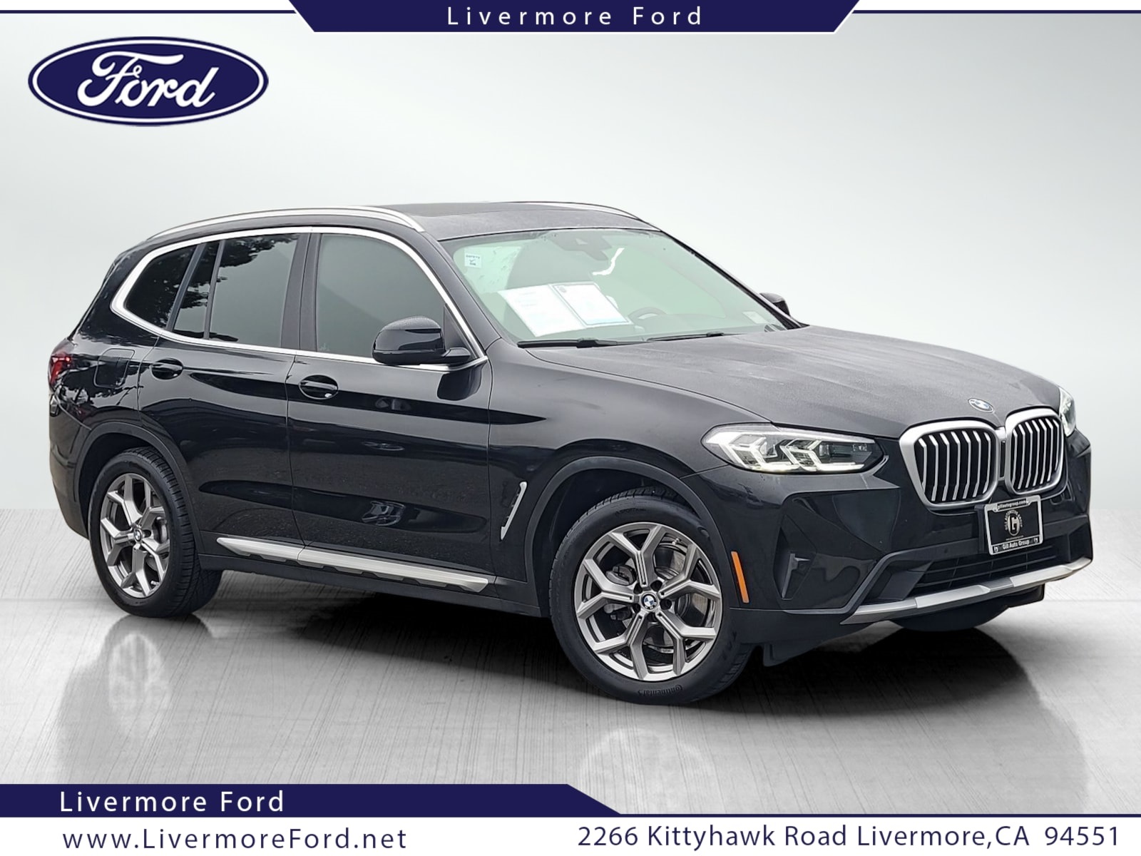 2023 BMW X3 30i's photo