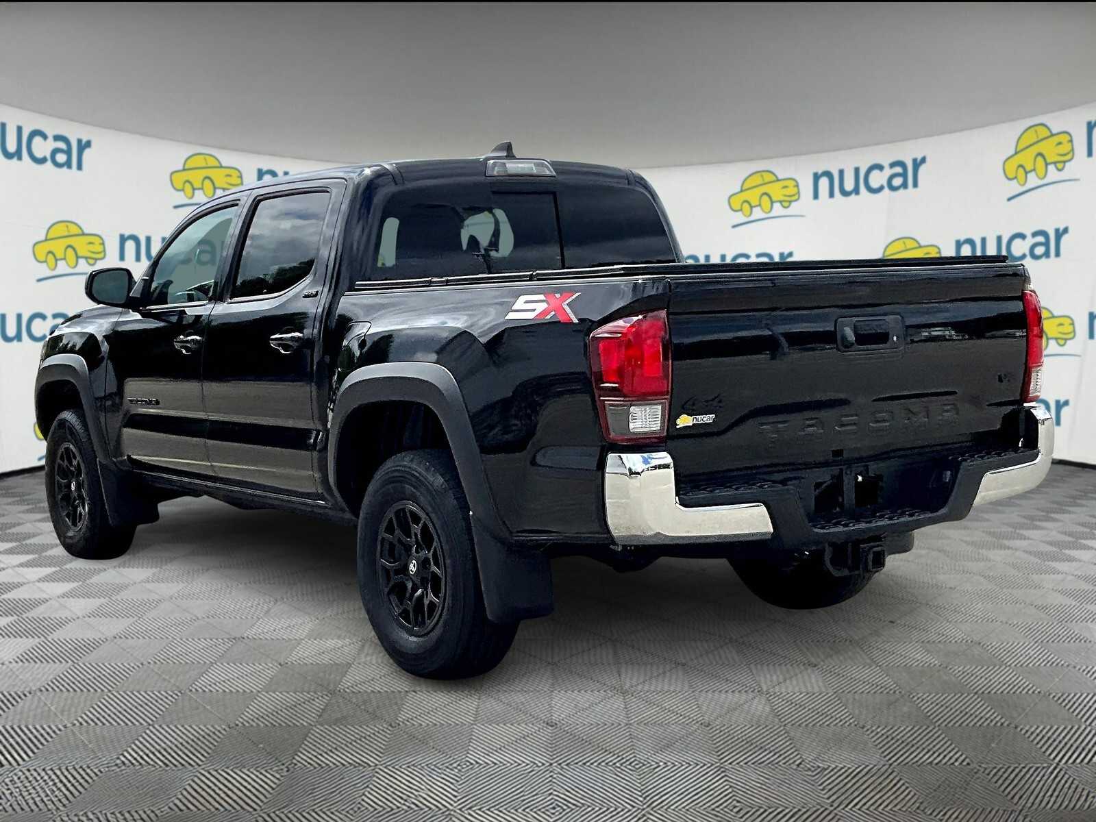 2023 Toyota Tacoma SR5 photo 4