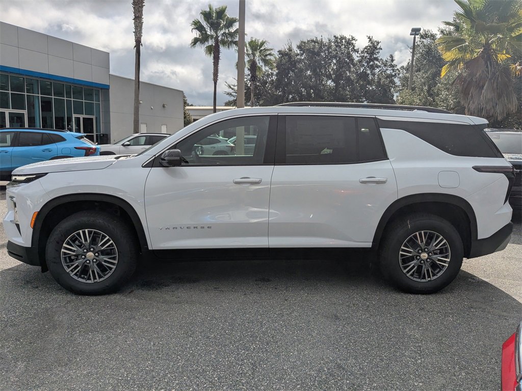 2026 Chevrolet Traverse photo 4