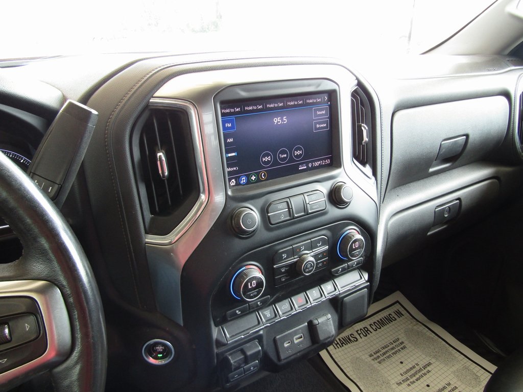 2022 Chevrolet Silverado 3500HD LT photo 24
