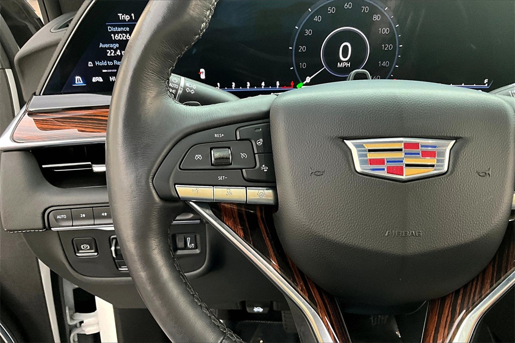 2023 Cadillac Escalade Premium Luxury photo 17